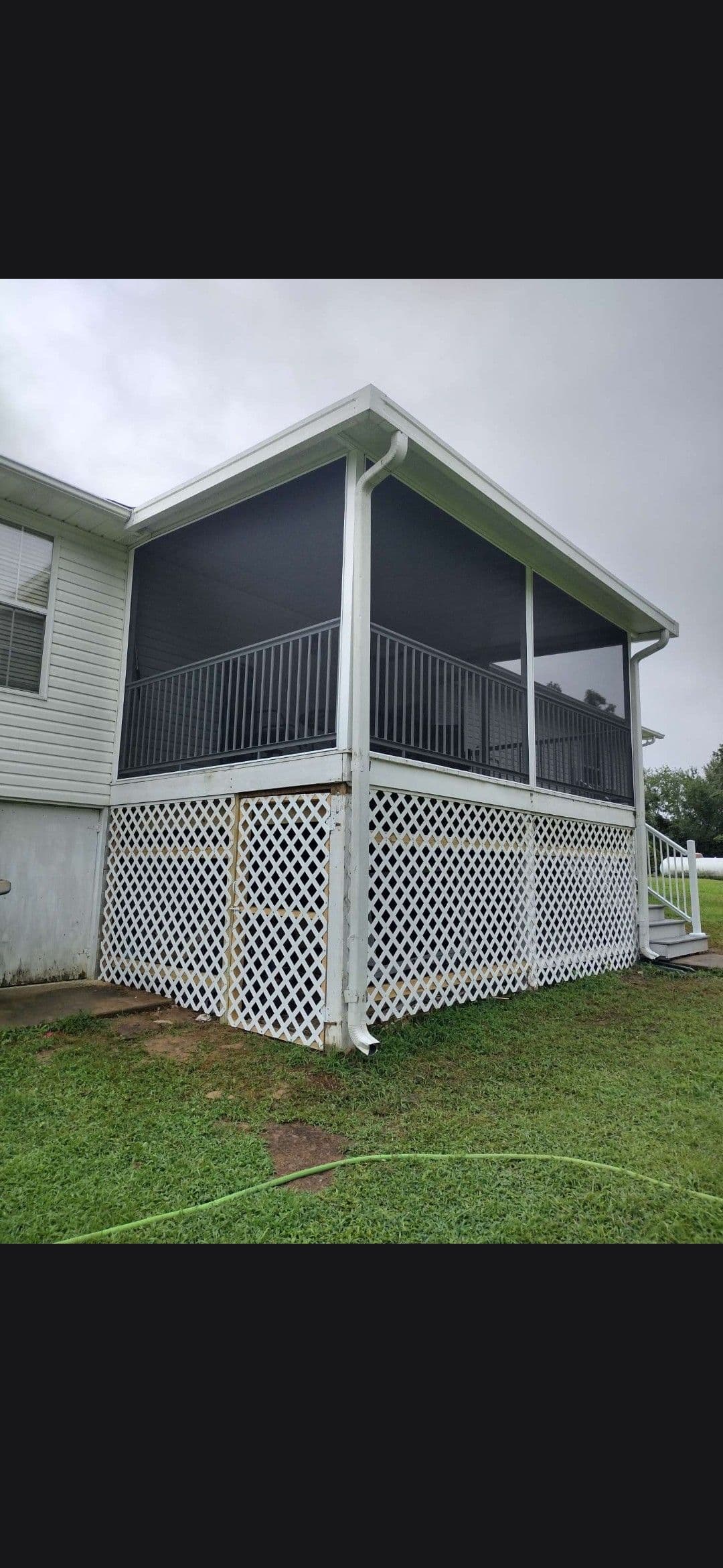Gallery photos for Screened Deck Build in Clarksville TN That Gets Used Every Night: Image #1