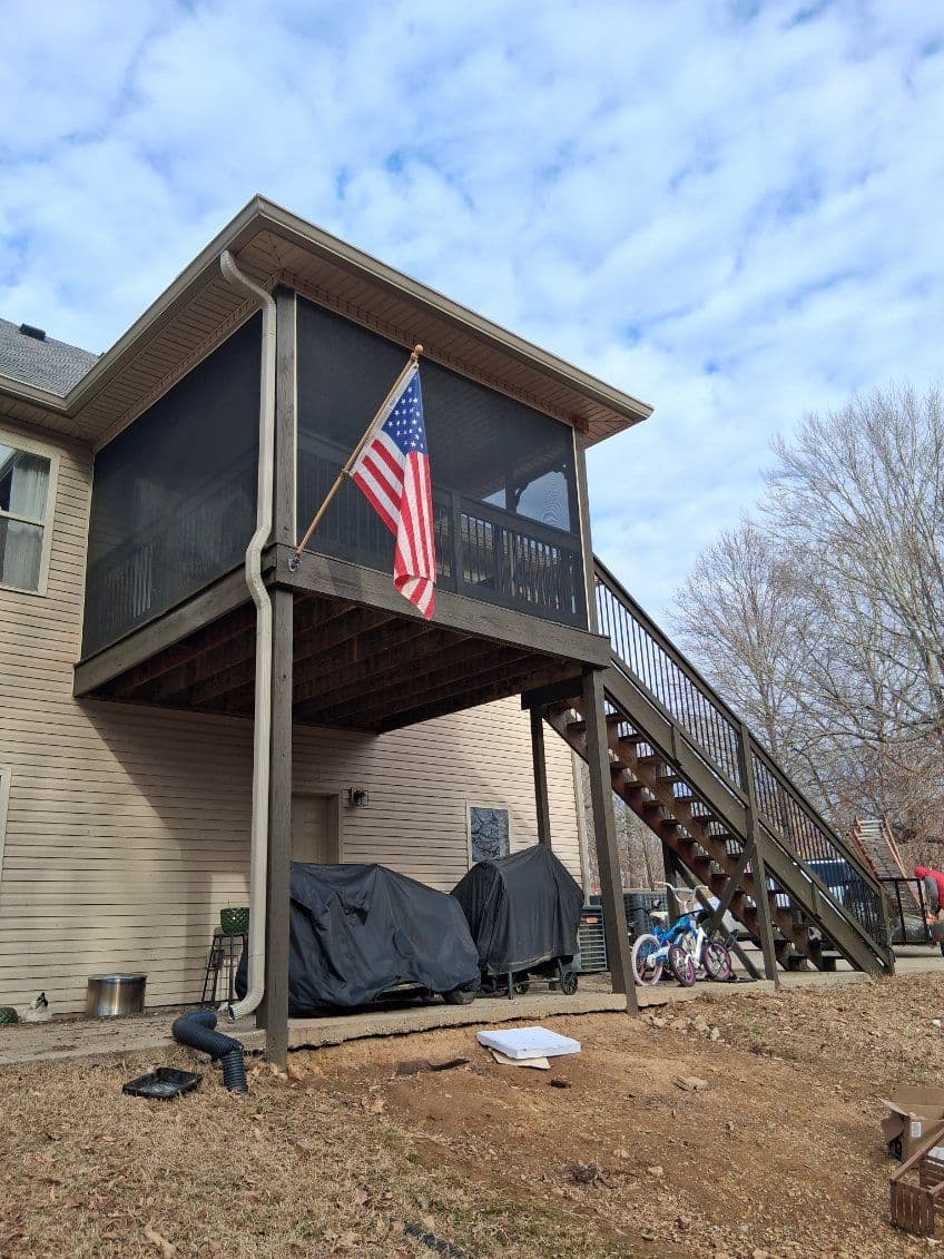 Gallery photos for Screened Deck Upgrade in Southside, TN: Image #2