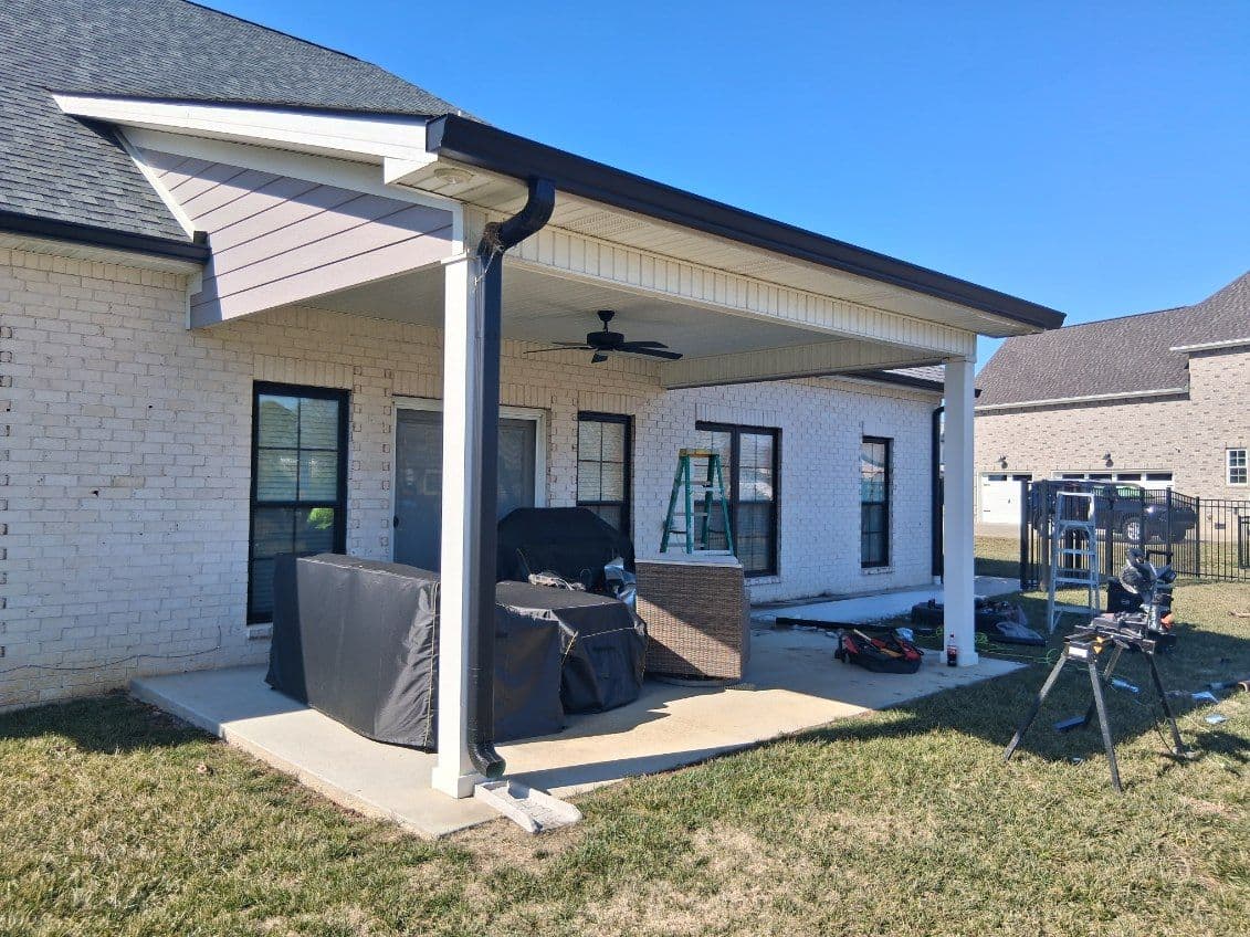 Gallery photos for Enhancing Outdoor Living with Screen Patio Installation in Clarksville: Image #2