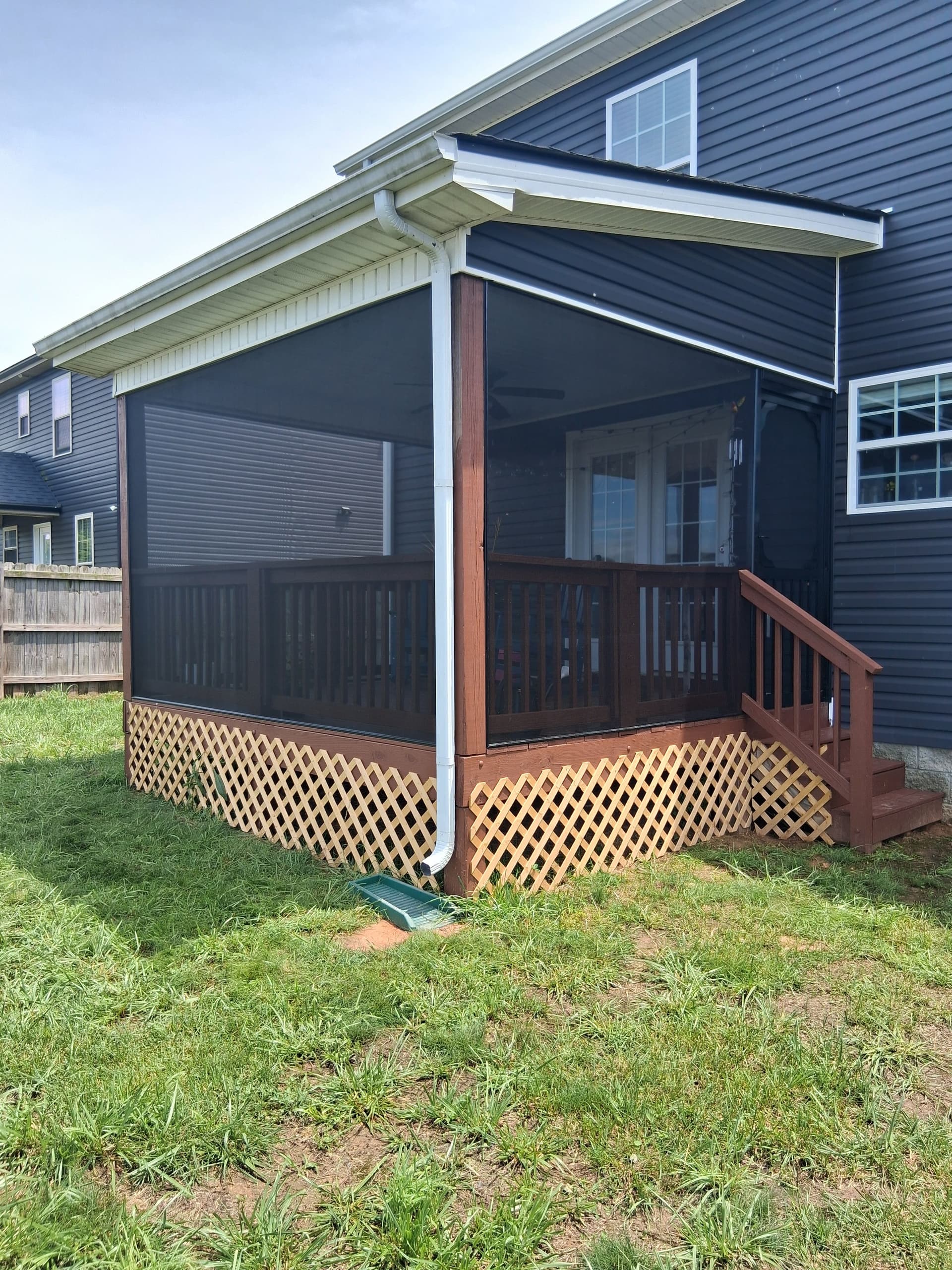 Gallery photos for Open Porch Gets Screened In for a Clarksville Homeowner: Image #2