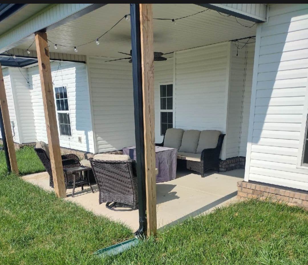 Open Patio Gets a Full Screen Enclosure in Clarksville TN image